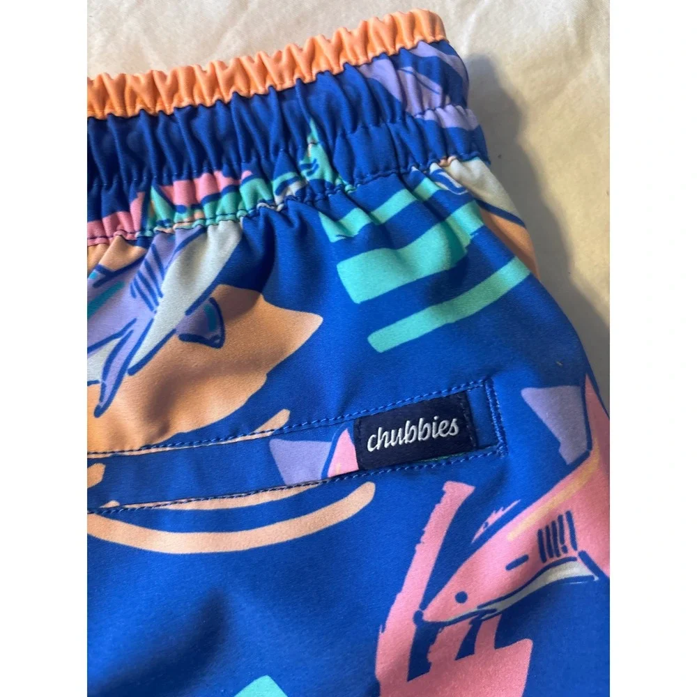Chubbies Swim Trunks Mens Small Blue Shark Graphic 5.5 Inseam Shorts
